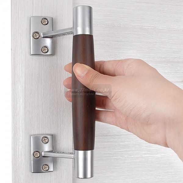 꾸밈닷컴 - 손잡이/도어락 ▼ > 가구손잡이 ▼ > 전면고정형 > 목문손잡이 봉월넛 (180mm)