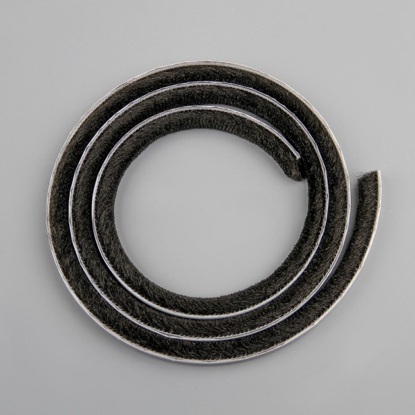 꾸밈닷컴 - 도어부속/슬라이딩도어 ▼ > 틈막이/문풍지/도어씰 > 문풍지 모헤어 블랙 (9mm) 125M 1롤