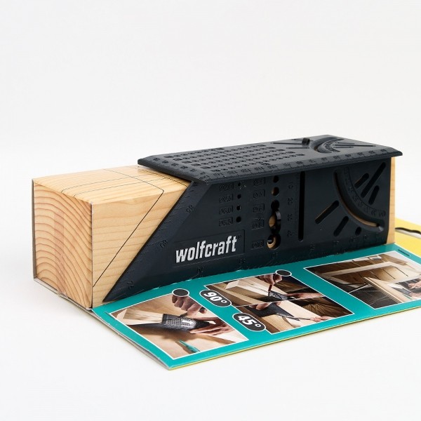 꾸밈닷컴 - 수공구/전동공구/잡화류 ▼ > 수공구▼ > 자/줄자 > 울프크래프트 3D 연귀자 5208