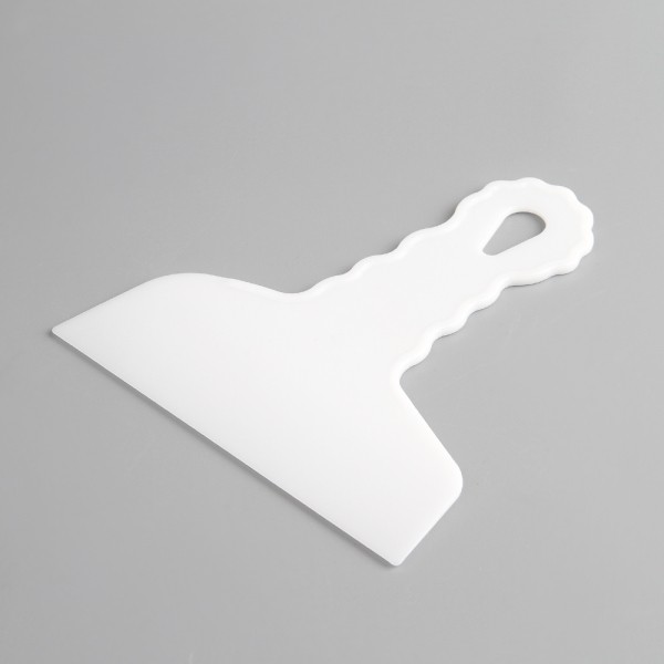 꾸밈닷컴 - 수공구/전동공구/잡화류 ▼ > 수공구▼ > 페인트 작업도구 > PVC 헤라 6인치