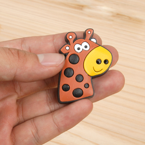 꾸밈닷컴 - 이달의 특가 > [특가] 1구 캐릭터손잡이 기린