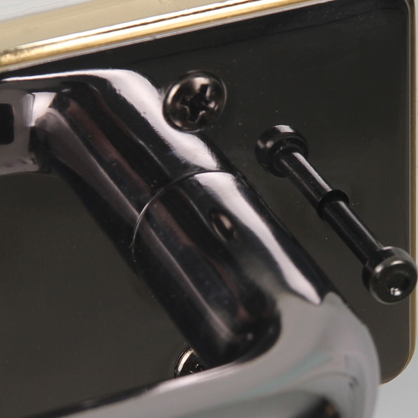 꾸밈닷컴 - 이달의 특가 > [특가] 방문손잡이 1000-빈체로 블랙/골드