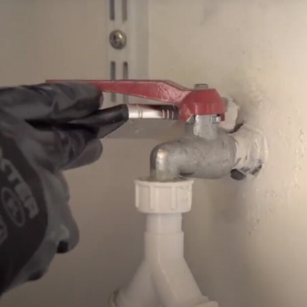 꾸밈닷컴 - 접착용품/케미컬/페인트 ▼ > 접착용품/케미컬류 > 바르는 실내용 방수제 씰업 엘라스틱 화이트