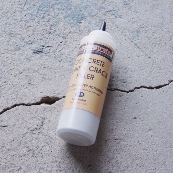 꾸밈닷컴 - 접착용품/케미컬/페인트 ▼ > 접착용품/케미컬류 > 콘크리트 드라이 크랙필러