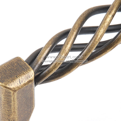 꾸밈닷컴 - 이달의 특가 > [특가] 가구손잡이 꽈배기 AB (P96mm)