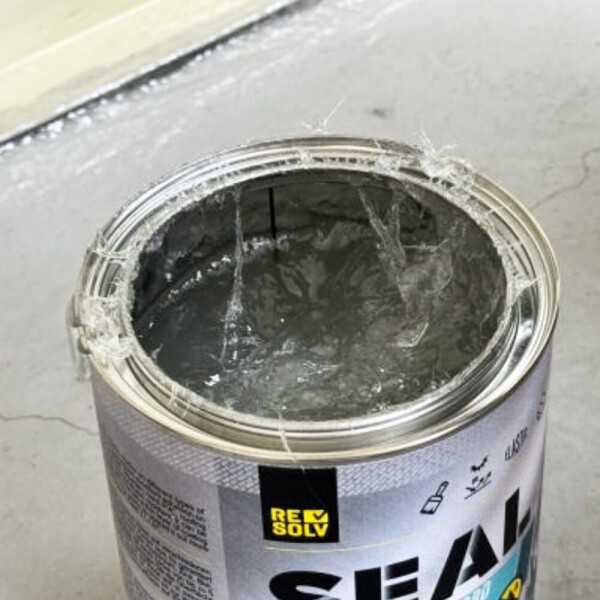 꾸밈닷컴 - 접착용품/케미컬/페인트 ▼ > 접착용품/케미컬류 > 바르는 방수제 씰업 하이드로스탑 투명 1L