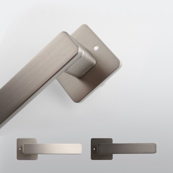 꾸밈닷컴 - 손잡이/도어락 ▼ > 방문손잡이 ▼ > 레버 버튼형 > 루체 방문손잡이 LU-482 (타공 45mm)