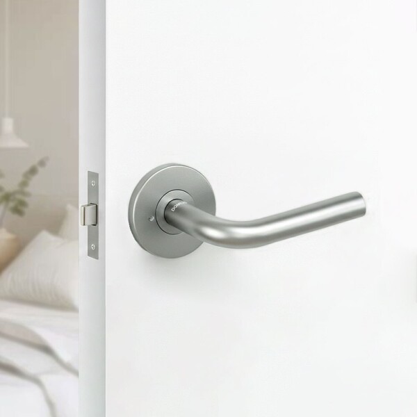 꾸밈닷컴 - 손잡이/도어락 ▼ > 방문손잡이 ▼ > 레버 버튼형 > 도무스 방문손잡이 950MG 메탈릭그레이
