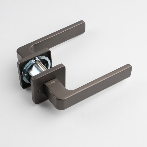 꾸밈닷컴 - 손잡이/도어락 ▼ > 방문손잡이 ▼ > 레버 버튼형 > 루체 방문문손잡이 LU-489 (타공 45mm)