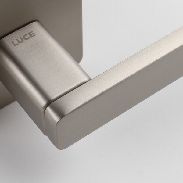 꾸밈닷컴 - 손잡이/도어락 ▼ > 방문손잡이 ▼ > 레버 버튼형 > 루체 방문 문손잡이 LU-282 (타공 55mm)