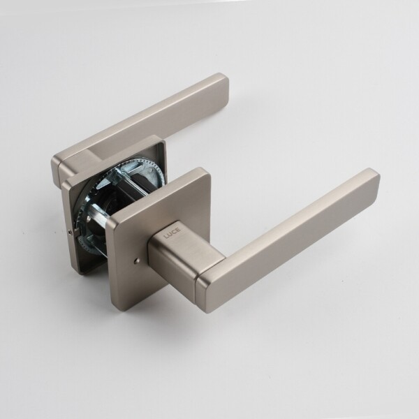 꾸밈닷컴 - 손잡이/도어락 ▼ > 방문손잡이 ▼ > 레버 버튼형 > 루체 방문 문손잡이 LU-282 (타공 55mm)